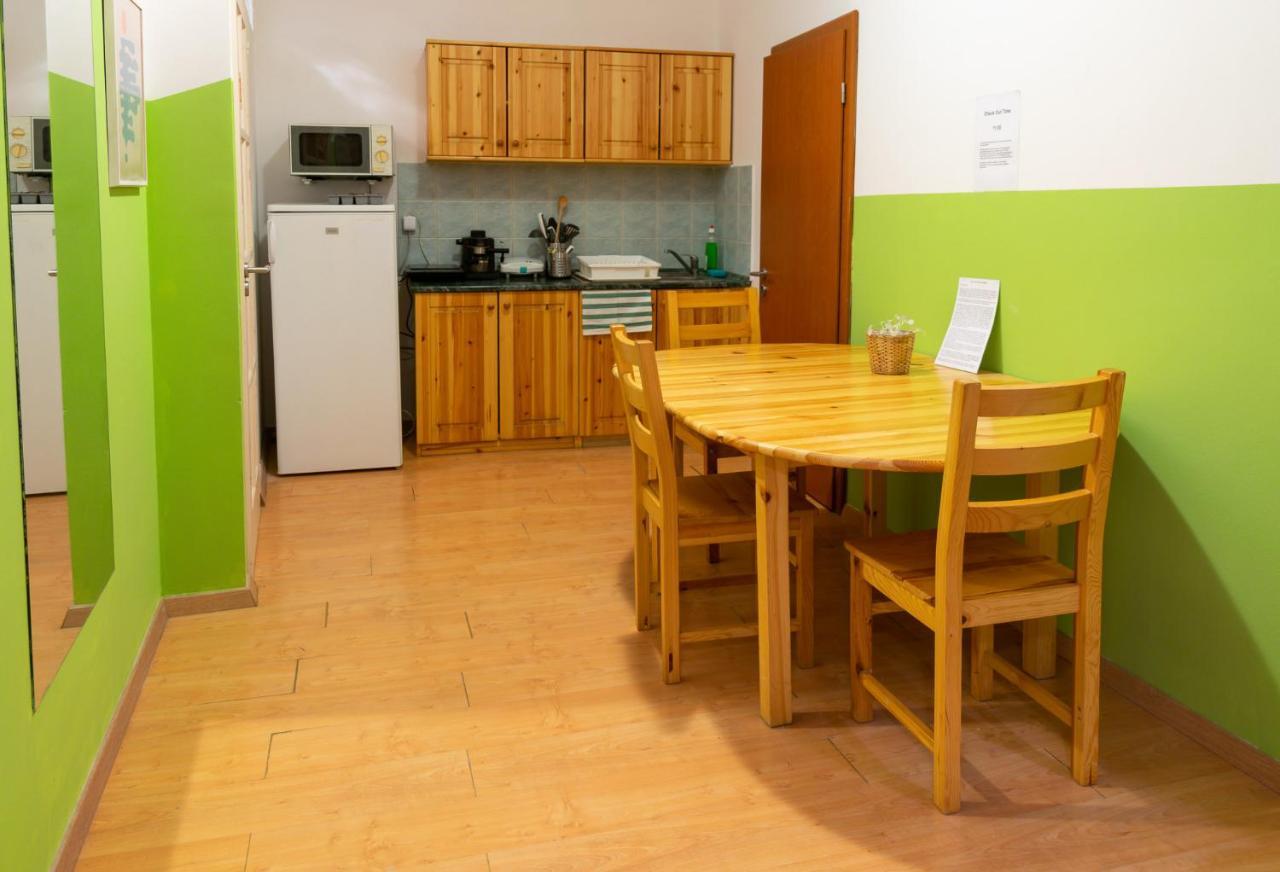 Lima Hostel Győr Zewnętrze zdjęcie